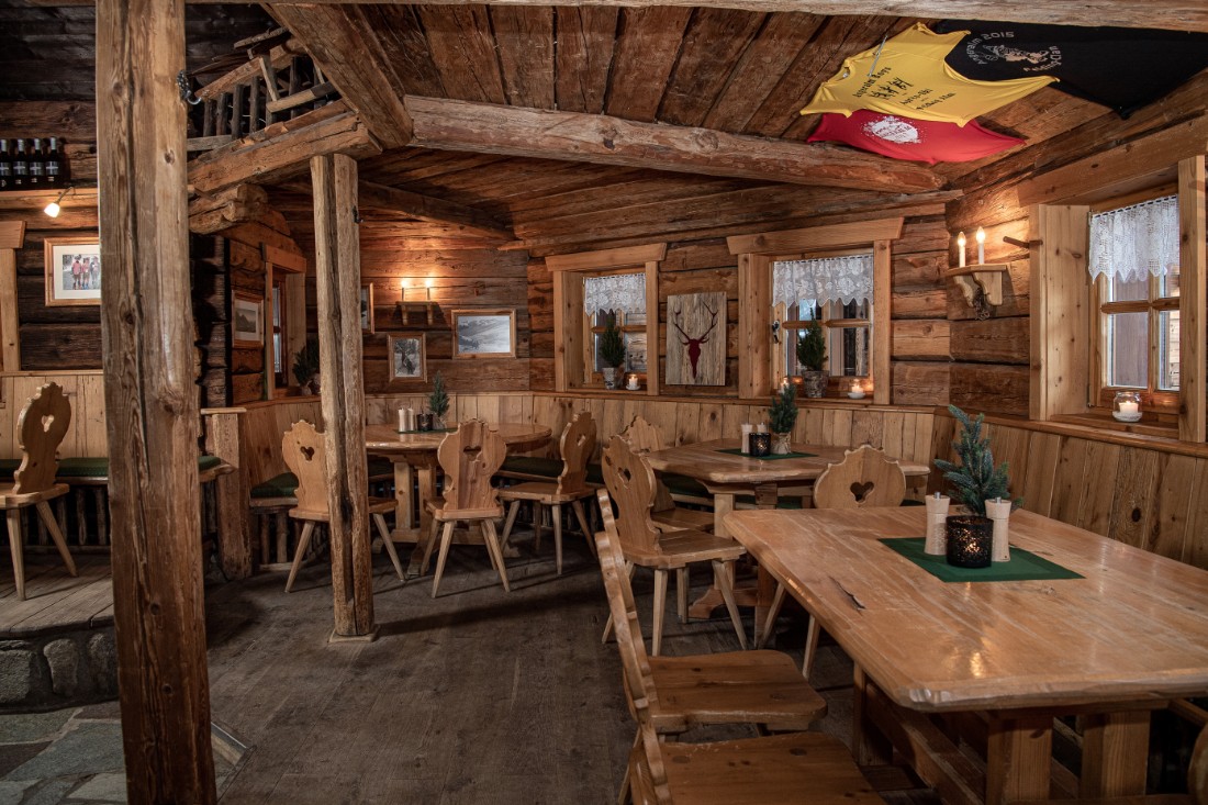 Felding Hütte: Skihütte im Angertal